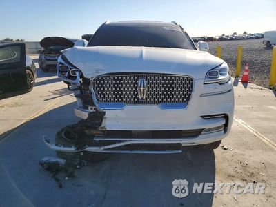 Piąte zdjęcie samochodu w środku: 2021 LINCOLN AVIATOR RESERVE VIN:5LM5J7XCXMGL02249 - miniatura