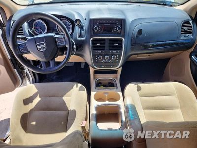 Zdjęcie 8 z 13 samochodu: 2016 DODGE GRAND CARAVAN SXT VIN:2C4RDGCG6GR224581 - miniatura