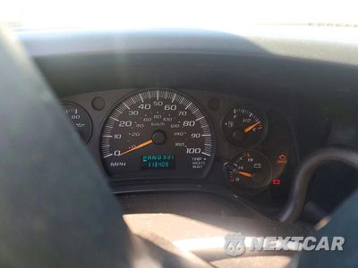 Zdjęcie 9 z 13 samochodu: 2007 CHEVROLET EXPRESS 2500 DELIVERY VAN VIN:1GCGG25V471190402 - miniatura