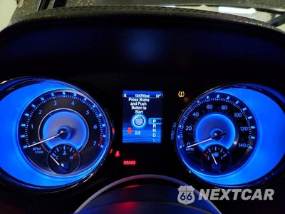 Zdjęcie 9 z 13 samochodu: 2013 CHRYSLER 300 VIN:2C3CCAAG9DH707478 - miniatura