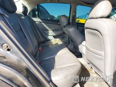 Zdjęcie 10 z 13 samochodu: 2004 HONDA ACCORD EX VIN:1HGCM56854A001805 - miniatura