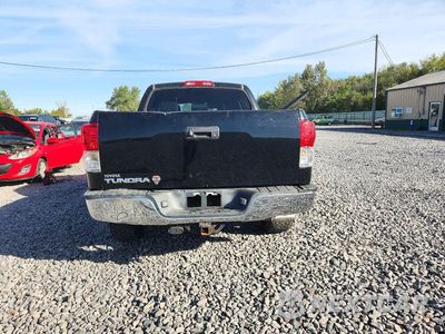 Zdjęcie 6 z 12 samochodu: 2011 TOYOTA TUNDRA CREWMAX SR5 VIN:5TFEY5F19BX101351 - miniatura