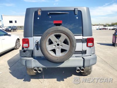 Zdjęcie 6 z 13 samochodu: 2017 JEEP WRANGLER UNLIMITED SPORT VIN:1C4BJWDG2HL589384 - miniatura