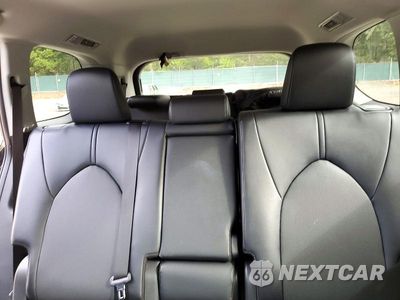 Zdjęcie 10 z 14 samochodu: 2026 TOYOTA GRAND HIGHLANDER HYBRID XLE VIN:5TDACAB52TS108096 - miniatura