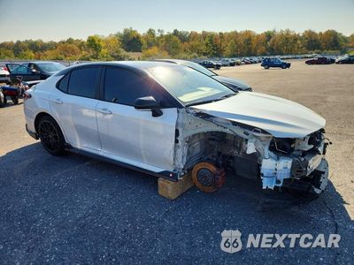Czwarte zdjęcie samochodu z boku: 2022 TOYOTA CAMRY TRD VIN:4T1KZ1AK2NU066484 - miniatura