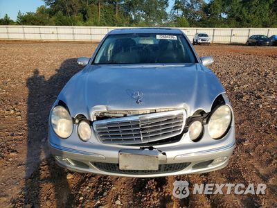 Piąte zdjęcie samochodu w środku: 2004 MERCEDES-BENZ E 320 VIN:WDBUF65J94A434744 - miniatura