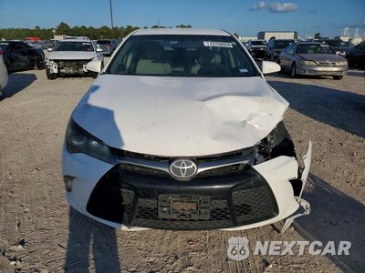 Piąte zdjęcie samochodu w środku: 2017 TOYOTA CAMRY SE VIN:4T1BF1FK3HU399444 - miniatura