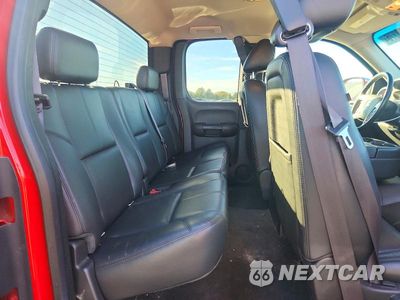 Zdjęcie 10 z 12 samochodu: 2013 CHEVROLET SILVERADO K1500 LT VIN:1GCRKSE78DZ322289 - miniatura