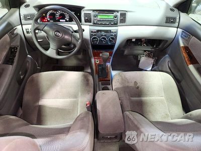 Zdjęcie 8 z 13 samochodu: 2006 TOYOTA COROLLA LE VIN:1NXBR32E96Z625826 - miniatura