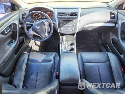 Zdjęcie 8 z 12 samochodu: 2013 NISSAN ALTIMA 2.5 VIN:1N4AL3AP1DC256537 - miniatura