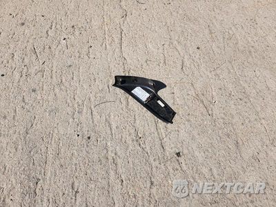 Zdjęcie 12 z 13 samochodu: 2023 CHEVROLET SILVERADO K1500 VIN:1GCRDAEK9PZ180659 - miniatura