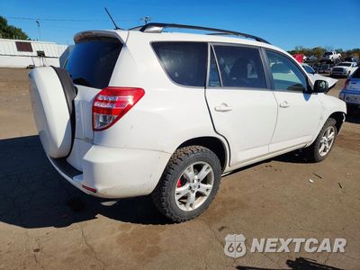 Trzecie zdjęcie samochodu z tyłu: 2012 TOYOTA RAV4 BASE VIN:JTMBF4DV3C5058504 - miniatura