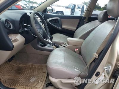 Zdjęcie 7 z 13 samochodu: 2006 TOYOTA RAV4 BASE VIN:JTMZD33V665008569 - miniatura