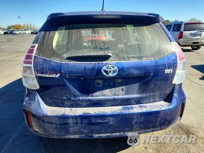 Zdjęcie 6 z 13 samochodu: 2017 TOYOTA PRIUS V TWO VIN:JTDZN3EU9HJ067160 - miniatura