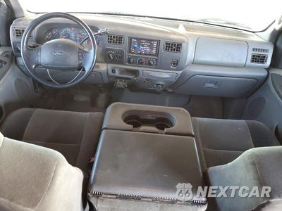 Zdjęcie 8 z 12 samochodu: 2002 FORD F350 SRW SUPER DUTY VIN:1FTSW31S92ED30265 - miniatura