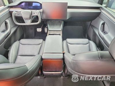 Zdjęcie 8 z 13 samochodu: 2023 TESLA MODEL X VIN:7SAXCDE50PF428991 - miniatura