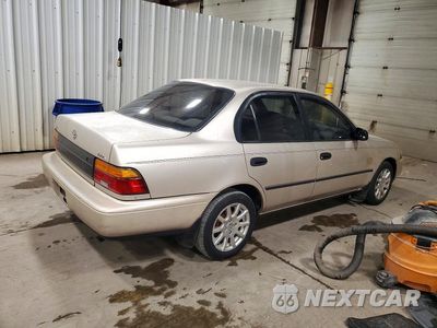 Trzecie zdjęcie samochodu z tyłu: 1995 TOYOTA COROLLA DX VIN:2T1AE09BXSC108807 - miniatura