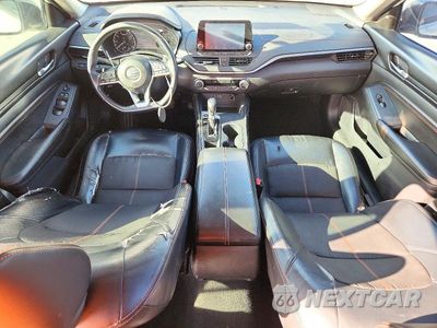 Zdjęcie 8 z 13 samochodu: 2020 NISSAN ALTIMA SR VIN:1N4BL4CVXLC233956 - miniatura