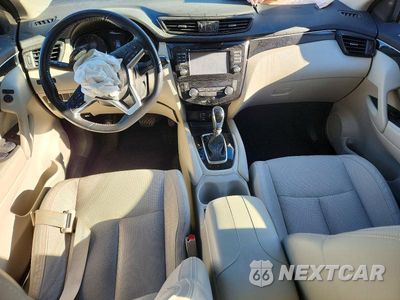 Zdjęcie 8 z 12 samochodu: 2018 NISSAN ROGUE SPORT SL VIN:JN1BJ1CR3JW291794 - miniatura