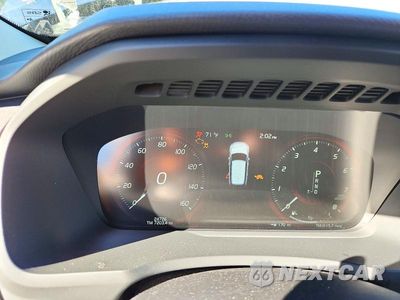 Zdjęcie 9 z 13 samochodu: 2020 VOLVO XC90 T5 MOMENTUM VIN:YV4102PK8L1564949 - miniatura