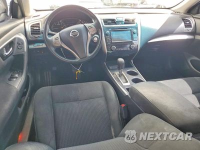 Zdjęcie 8 z 12 samochodu: 2015 NISSAN ALTIMA 2.5 SV VIN:1N4AL3AP8FC156289 - miniatura
