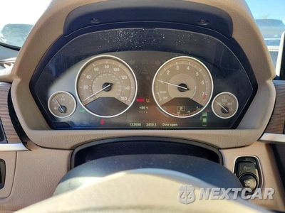 Zdjęcie 9 z 12 samochodu: 2012 BMW 320I VIN:WBA3A5C59CF258191 - miniatura