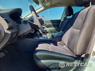 Zdjęcie 7 z 12 samochodu: 2016 NISSAN ALTIMA 2.5 S VIN:1N4AL3AP0GN382803 - miniatura