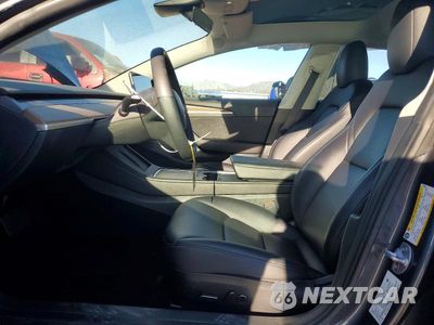 Zdjęcie 7 z 12 samochodu: 2023 TESLA MODEL 3 VIN:5YJ3E1EA7PF501999 - miniatura