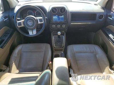 Zdjęcie 8 z 12 samochodu: 2012 JEEP COMPASS LIMITED VIN:1C4NJDCB7CD511970 - miniatura