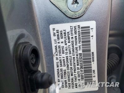 Zdjęcie 12 z 12 samochodu: 2016 HONDA CIVIC EX VIN:19XFC1F36GE223248 - miniatura