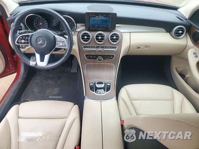 Zdjęcie 8 z 12 samochodu: 2019 MERCEDES-BENZ C 300 4MATIC VIN:55SWF8EB7KU293321 - miniatura