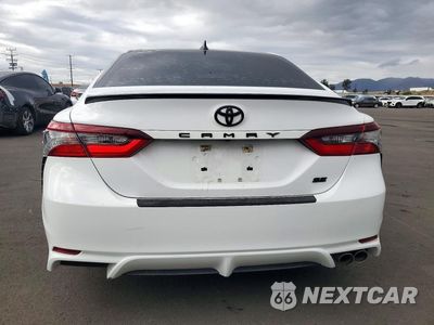 Zdjęcie 6 z 13 samochodu: 2021 TOYOTA CAMRY SE VIN:4T1G11AK8MU552728 - miniatura