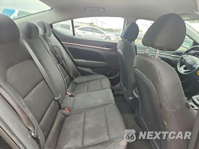 Zdjęcie 10 z 13 samochodu: 2019 HYUNDAI ELANTRA SE VIN:5NPD74LF2KH463610 - miniatura