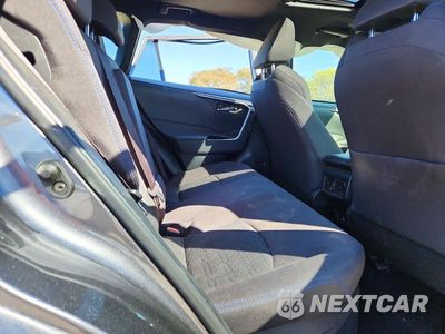 Zdjęcie 11 z 13 samochodu: 2023 TOYOTA RAV4 SE VIN:JTM16RFV0PD106624 - miniatura