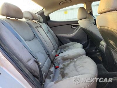 Zdjęcie 10 z 12 samochodu: 2011 HYUNDAI ELANTRA GLS VIN:5NPDH4AEXBH046369 - miniatura