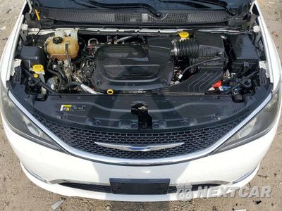 Zdjęcie 12 z 13 samochodu: 2019 CHRYSLER PACIFICA TOURING L VIN:2C4RC1BGXKR651465 - miniatura
