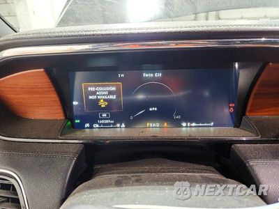 Zdjęcie 9 z 13 samochodu: 2018 LINCOLN NAVIGATOR L RESERVE VIN:5LMJJ3LT8JEL12427 - miniatura