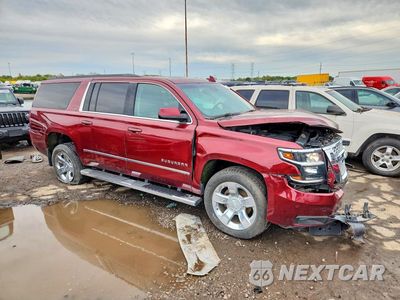 Czwarte zdjęcie samochodu z boku: 2018 CHEVROLET SUBURBAN K1500 LT VIN:1GNSKHKC0JR384732 - miniatura