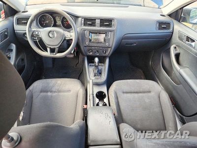 Zdjęcie 8 z 12 samochodu: 2016 VOLKSWAGEN JETTA S VIN:3VW267AJ9GM405107 - miniatura