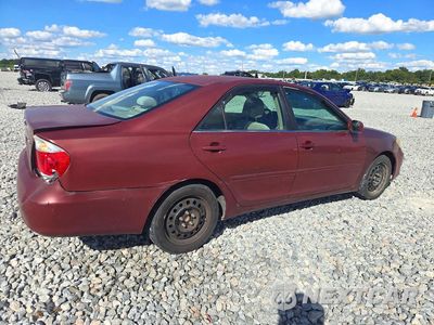 Trzecie zdjęcie samochodu z tyłu: 2005 TOYOTA CAMRY LE V6 VIN:4T1BF32K35U106235 - miniatura
