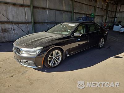 2016 BMW 750 XI WBA7F2C51GG418081 - główne zdjęcie licytacji z USA - miniatura