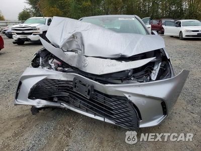 Piąte zdjęcie samochodu w środku: 2025 TOYOTA CAMRY LE VIN:4T1DAACK7SU521225 - miniatura