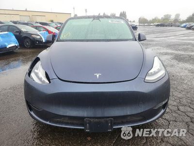 Piąte zdjęcie samochodu w środku: 2020 TESLA MODEL Y VIN:5YJYGDEFXLF023827 - miniatura