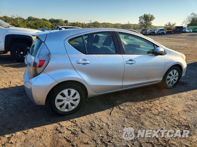 Trzecie zdjęcie samochodu z tyłu: 2012 TOYOTA PRIUS C TWO VIN:JTDKDTB34C1504989 - miniatura