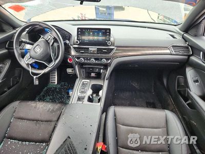 Zdjęcie 8 z 11 samochodu: 2019 HONDA ACCORD SPORT VIN:1HGCV2F31KA023314 - miniatura