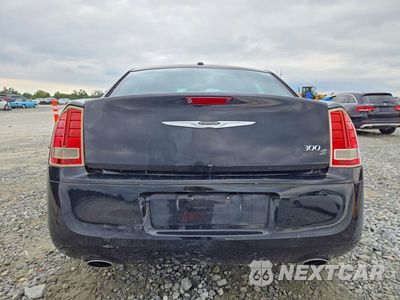 Zdjęcie 6 z 12 samochodu: 2013 CHRYSLER 300 S VIN:2C3CCABT3DH732372 - miniatura