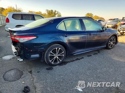 Trzecie zdjęcie samochodu z tyłu: 2018 TOYOTA CAMRY SE VIN:4T1B11HK1JU668672 - miniatura