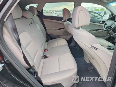 Zdjęcie 10 z 12 samochodu: 2018 HYUNDAI TUCSON VIN:KM8J3CA4XJU771389 - miniatura