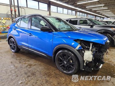 Czwarte zdjęcie samochodu z boku: 2021 NISSAN KICKS SR VIN:3N1CP5DV1ML563713 - miniatura