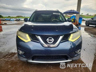 Piąte zdjęcie samochodu w środku: 2015 NISSAN ROGUE SV VIN:5N1AT2MT7FC770906 - miniatura